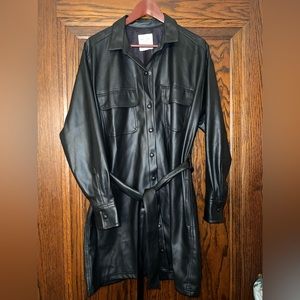 NWT Abercrombie Vegan Leather Shirtdress (with belt) - Size Large Tall
